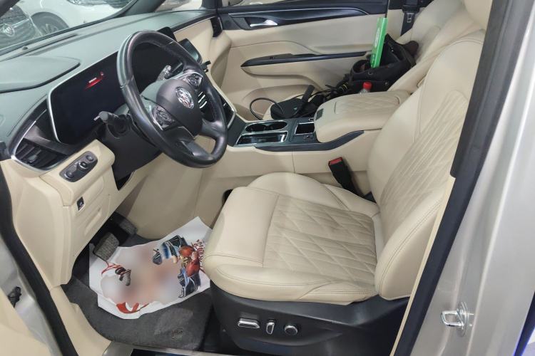 Used Buick GL8 2022 ES Land Cruiser 653T Luxury Model