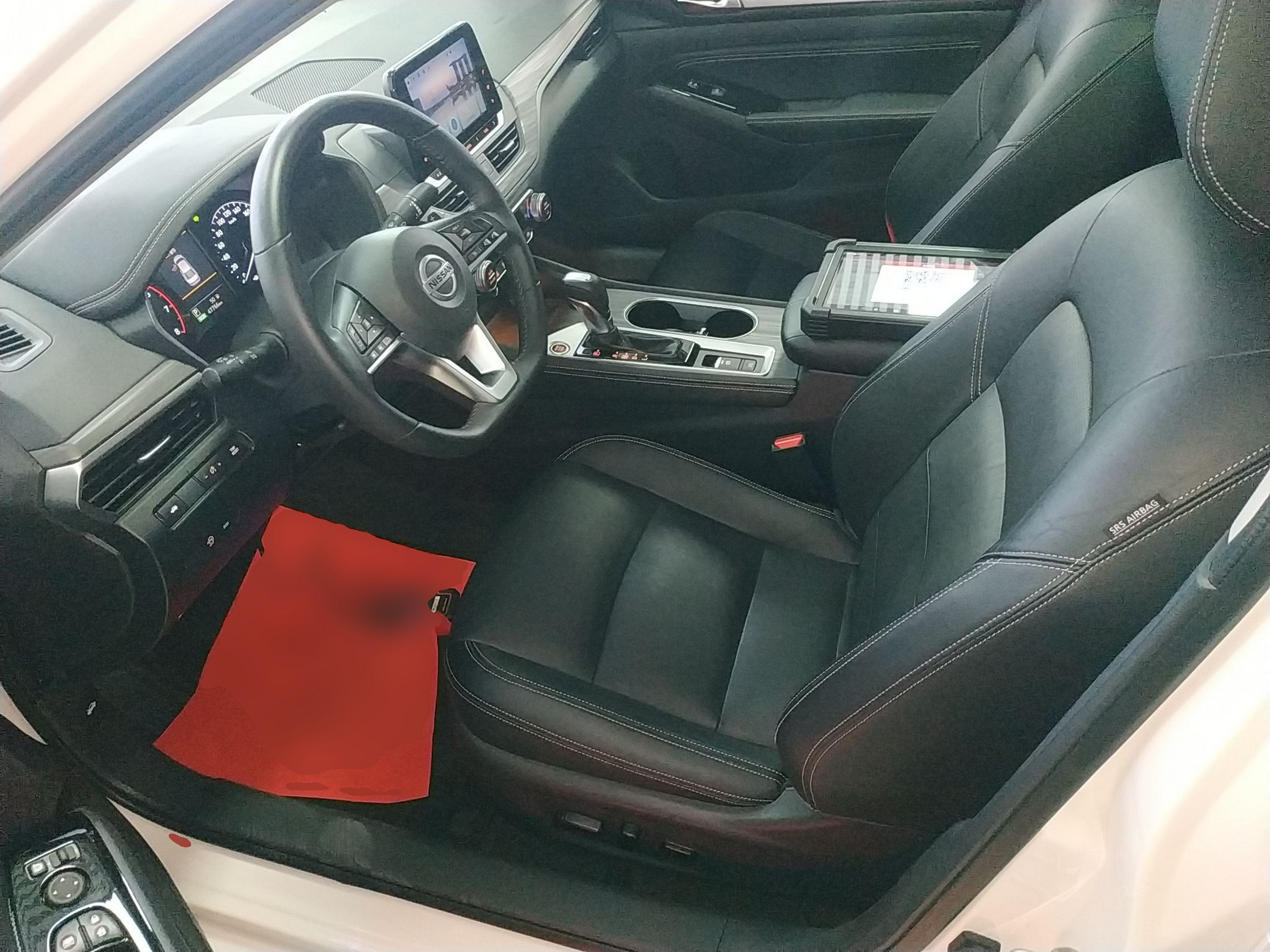 Переднее сиденье в автомобиле