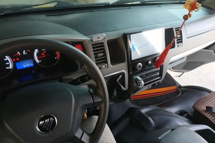 Used Foton Scenic G9 2021 2.4L Gasoline Commercial Version Long Wheelbase High Roof 9-Seater with Clear Window 4K22D4M