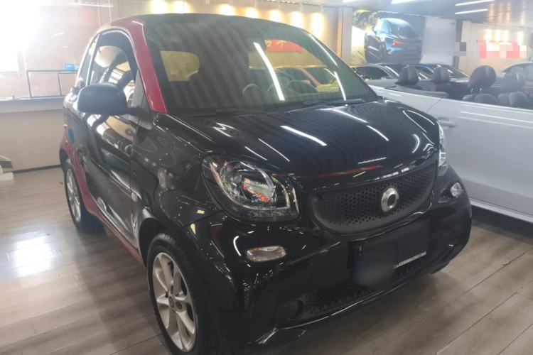 Used  fortwo 2018 1.0L 52kW Hardtop Dynamic Version China V
