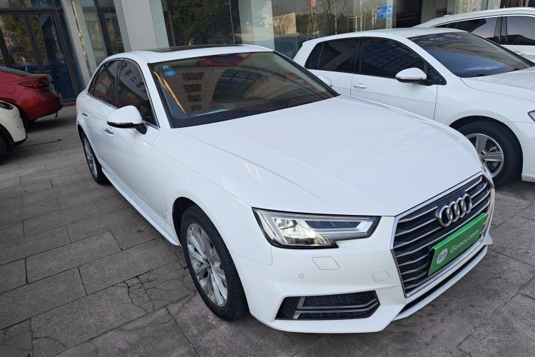 Used Audi A4L 2019 40 TFSI Ambition China VI
