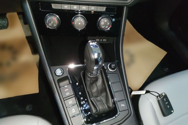 Used Volkswagen Bora 2024 200TSI DSG EnjoyDrive PRO Edition
