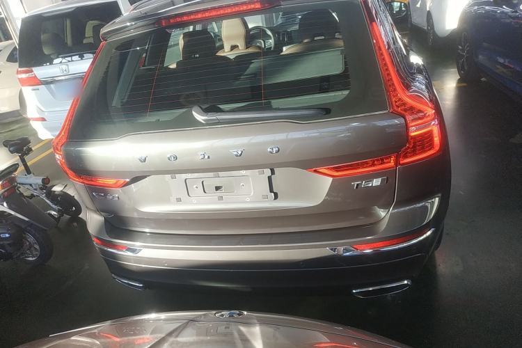 Used Volvo XC60 2020 T5 4x4 Zhiyi Luxury Edition
