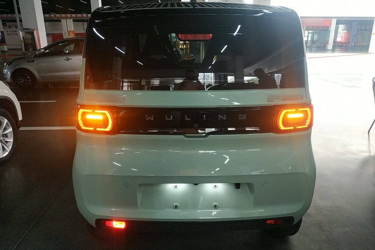 Used Wuling Hongguang MINIEV 2021 Macaron Fashion Edition Lithium-Ion Battery
