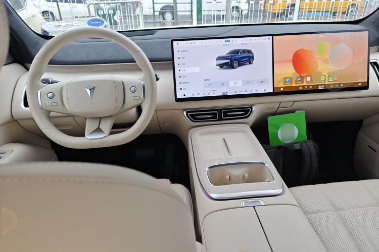 Used  S09 2025 Four-Wheel Drive Ultra+ Custom Edition