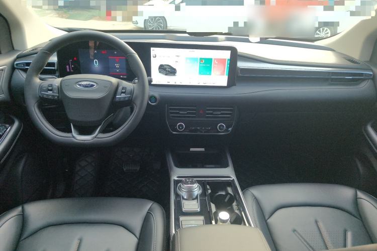 Used Ford Edge 2022 PLUS EcoBoost 245 Four-Wheel Drive Platinum Edition 7-Seater