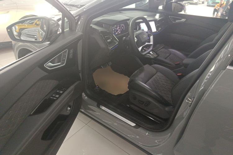 Used Audi Q4 e-tron 2022 50 e-tron quattro Creation Edition