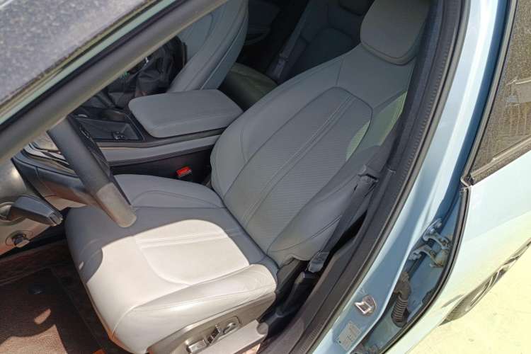 Used Nio ES6 2019 430 km Performance Version
