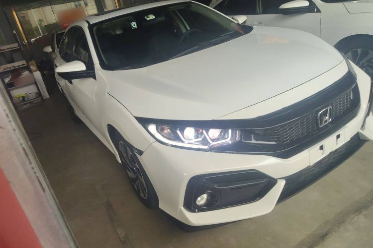 Used Honda Civic 2016 220TURBO CVT Luxury Edition
