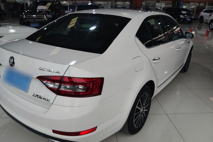 Used Skoda Octavia 2019 TSI230 DSG Luxury Edition
