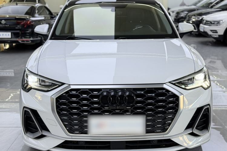 Used Audi Q3 Sportback 2020 40 TFSI Fashion Model
