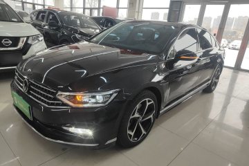Used Volkswagen Magotan 2023 2 Million Units Limited Edition 330TSI DSG Leading Version
