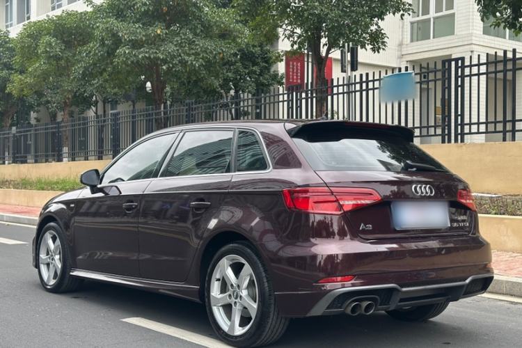 Used Audi A3 2019 Sportback 35 TFSI Fashion Edition China VI Emission Standard
