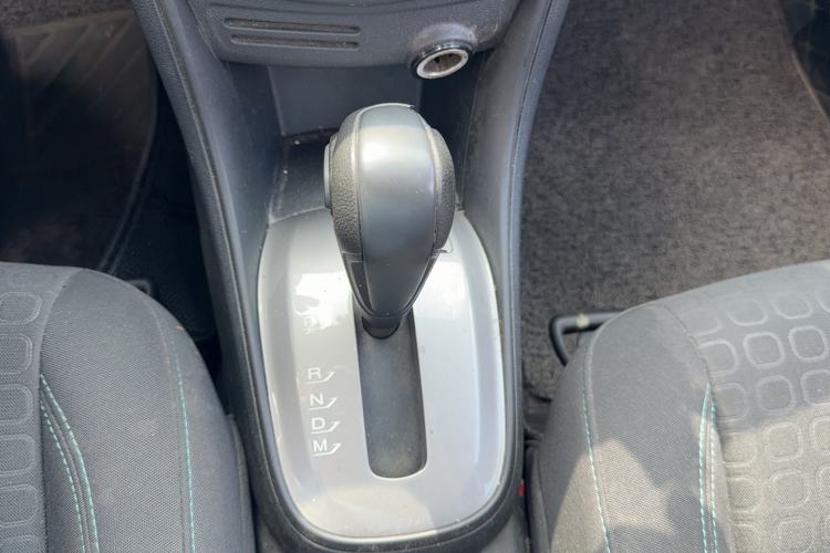 Used Chevrolet Trax 2016 1.4T Automatic Two-Wheel Drive Comfort Version with Sunroof
