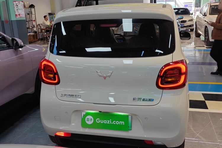 Used Wuling Hongguang MINIEV 2025 Four-Door Version Advanced Edition
