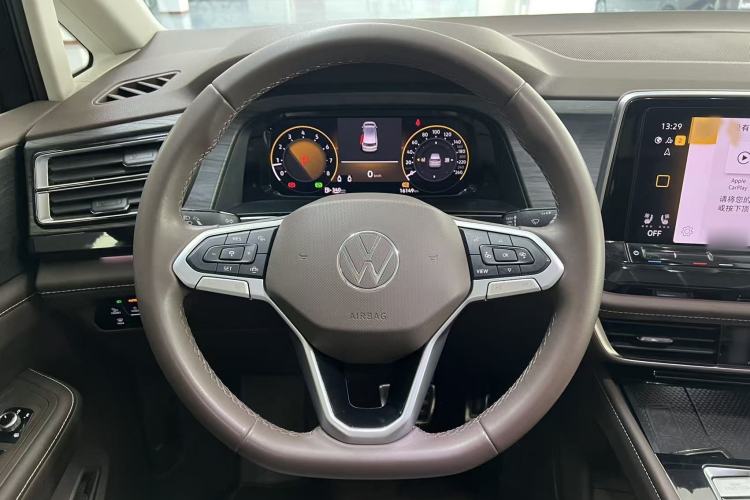 Used Volkswagen Viloran 2024 380TSI Luxury Edition