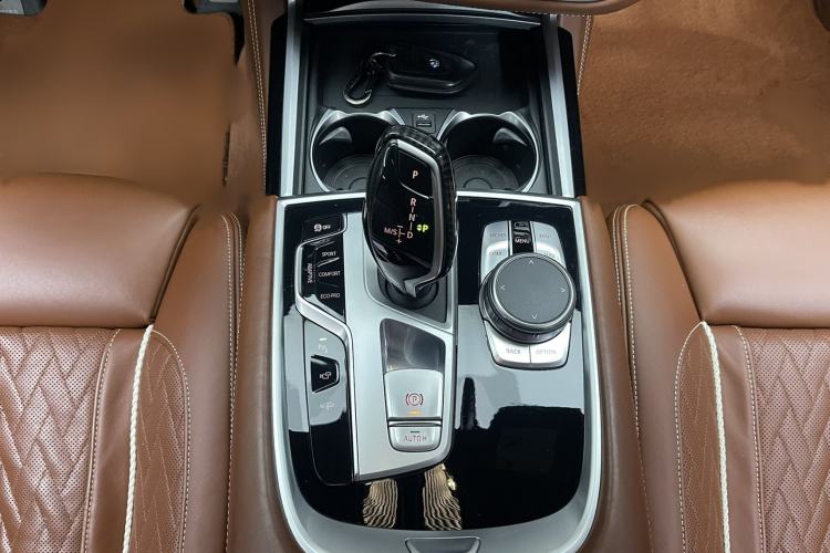 Used BMW 7 Series 2019 Restyled 740Li xDrive Executive M Sport Package
