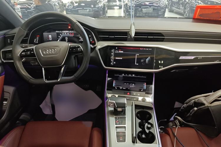 Used Audi A7L 2024 45 TFSI quattro S-line Black Warrior Edition
