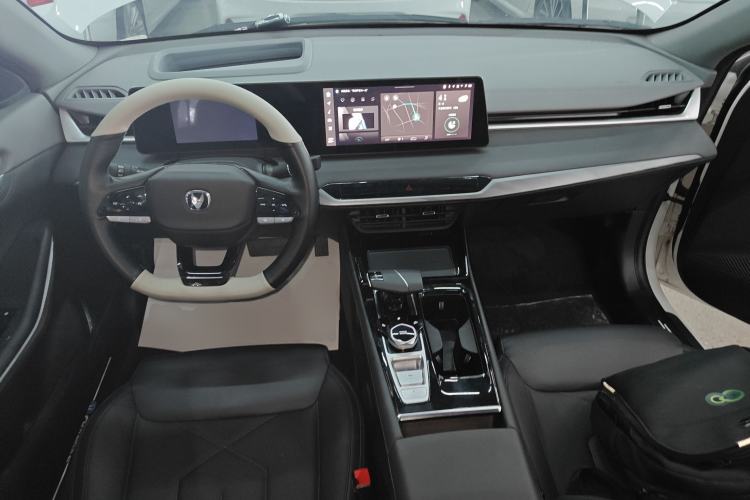 Used Changan Ruicheng PLUS 2023 1.5T DCT Navigation Edition
