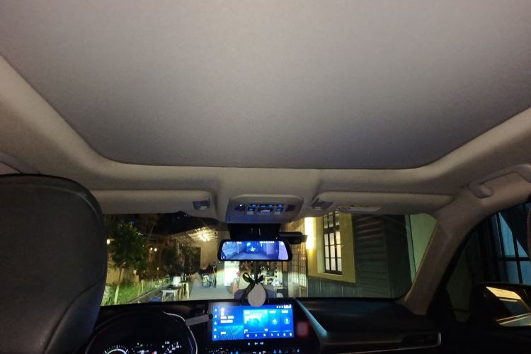 Used Toyota Highlander 2022 Dual-Engine 2.5L Four-Wheel Drive Prestige Version 7 Seats
