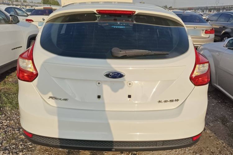 Used Ford Focus 2012 Hatchback 1.6L Manual Comfort Model
