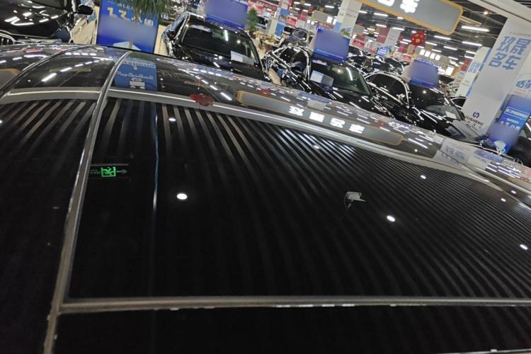 Used Land Rover Range Rover Evoque 2021 Range Rover Velar 249 PS R-Dynamic HSE Luxury Edition