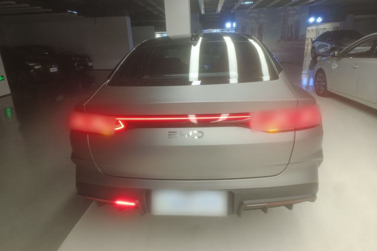 Used BYD Qin L 2025 DM-i Smart Drive 120KM Leading Model