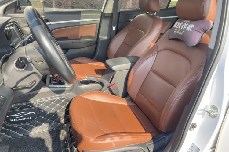 Used Hyundai Elantra 2016 1.6L Automatic ZhiXuan – Elite Version
