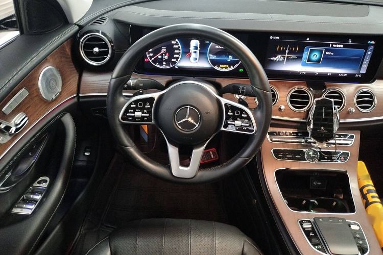 Used Mercedes-Benz E-Class 2020 E 300 L Luxury Model
