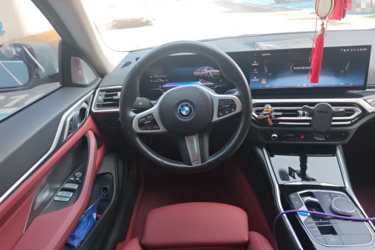 Used BMW i4 2023 eDrive35
