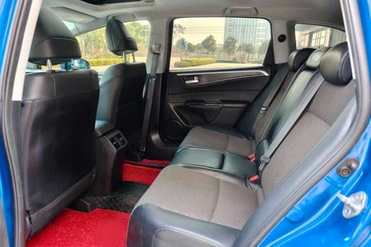 Used Honda Jade 2017 1.8L automatic Comfort version 5 seats
