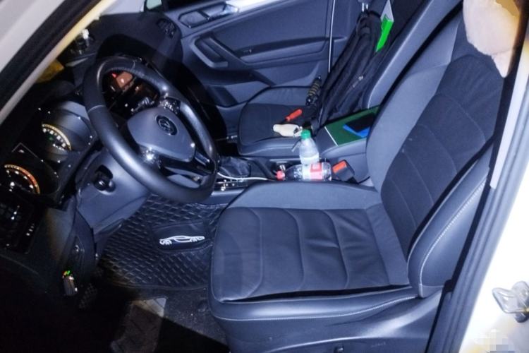 Used Volkswagen Tiguan L 2021 330TSI Automatic Two-Wheel Drive Smart Edition
