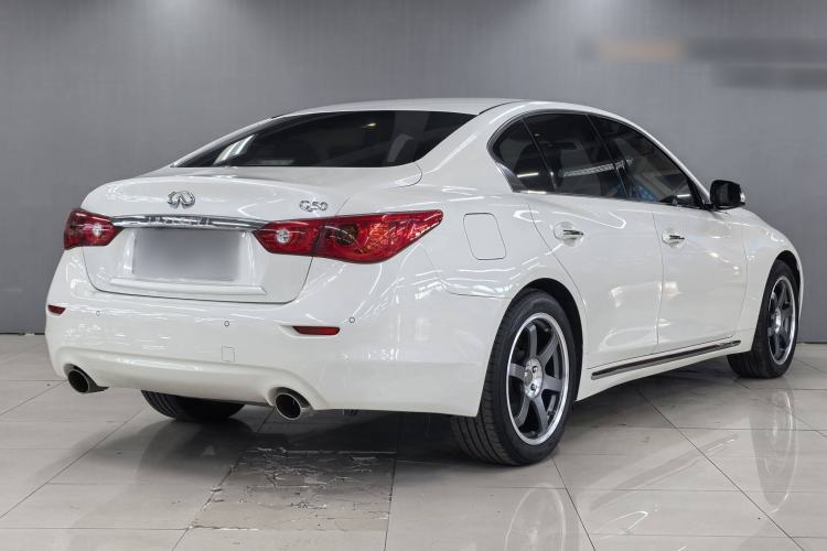 Used Infiniti Q50L 2016 2.0T Enjoyment Edition
