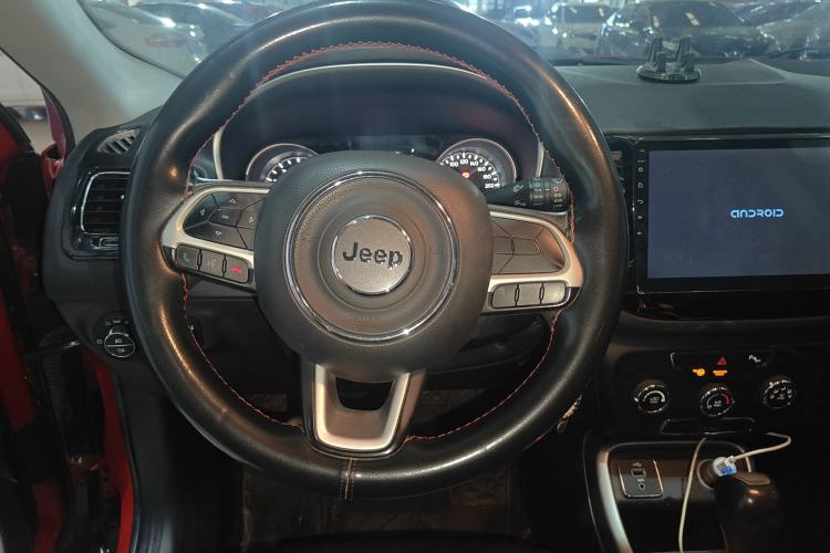 Used  Compass 2017 200T Automatic Enjoyment Version