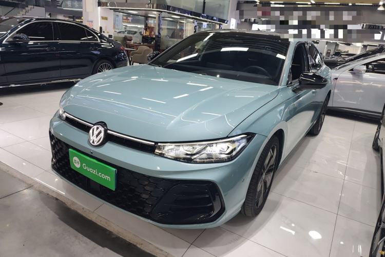 Used Volkswagen Passat 2025 Pro 380TSI Starry Dragon Luxury Edition
