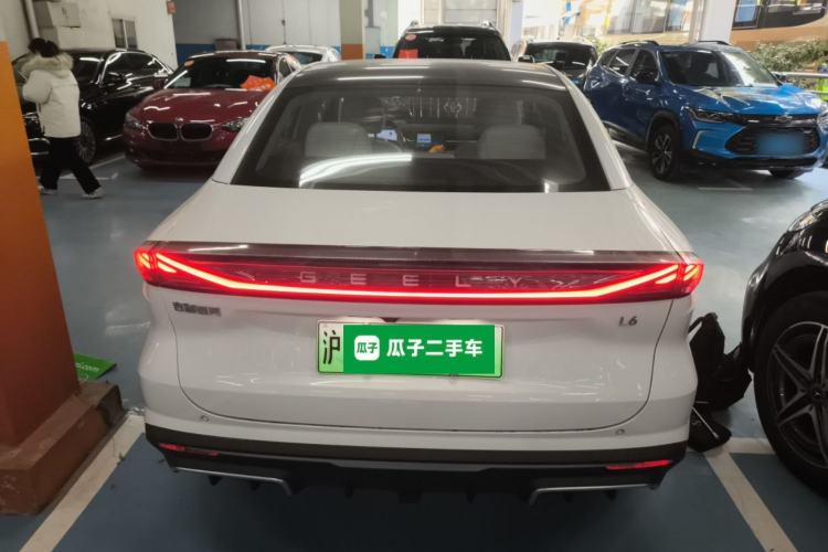 Used  L6 2023 125km Starship