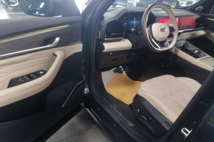 Used Geely Auto Monjaro L 2025 Dongfang Yao 2.0TD Automatic All-Wheel-Drive Wangyue Edition
