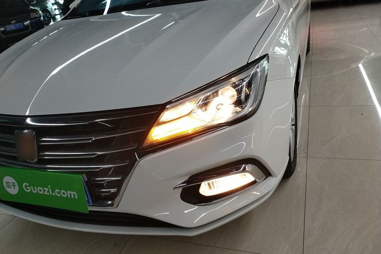 Used Roewe i5 2020 1.5L Manual 4G Connect Luxury Edition
