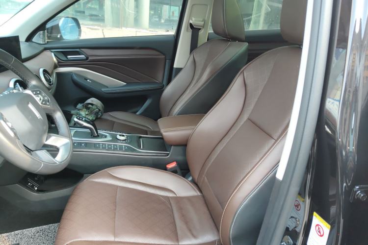 Used Wey VV6 2018 2.0T Two-Wheel Drive Flagship Version China V Standard
