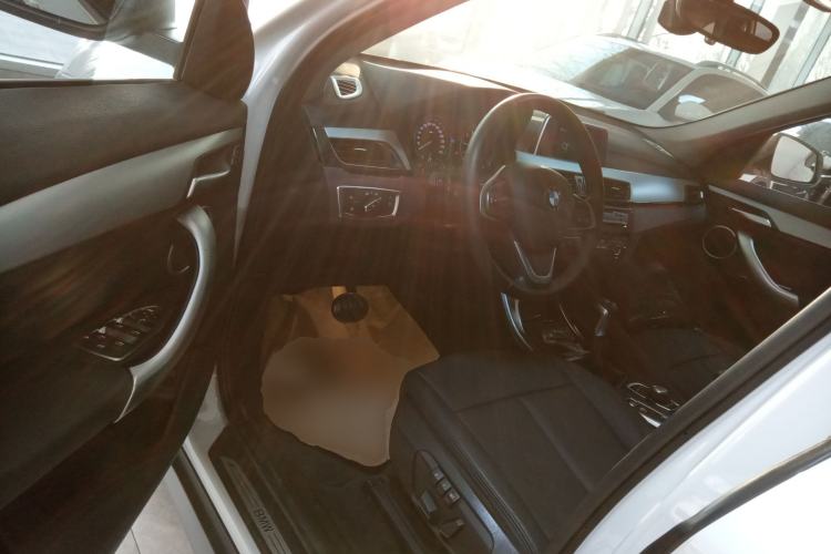 Used BMW X1 2019 sDrive20Li Leading Model
