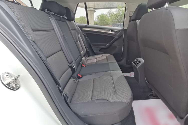 Used Volkswagen Golf 2016 1.6L Automatic Comfort Model
