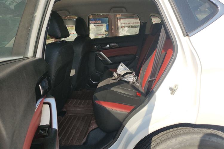 Used Haval H2 2017 Blue Label 1.5T Manual Two-Wheel Drive Elite Model
