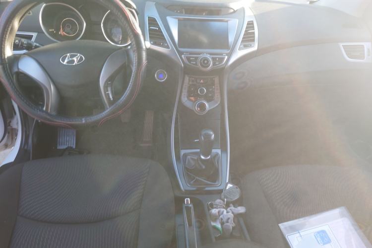 Used Hyundai Elantra 2016 1.6L Manual Prestige Edition
