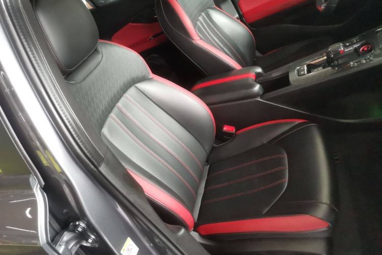 Used GAC Trumpchi EMPOW 2021 270T DCT J16 Version
