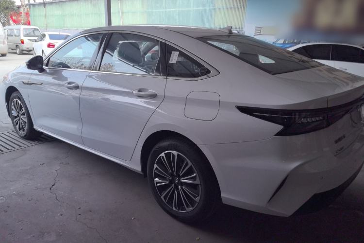 Used Chery Fengyun A8 
