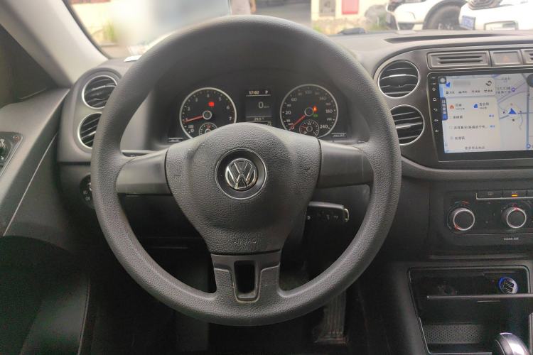 Used Volkswagen Tiguan 2017 300TSI Automatic Two-Wheel Drive Silk Road Luxury Edition
