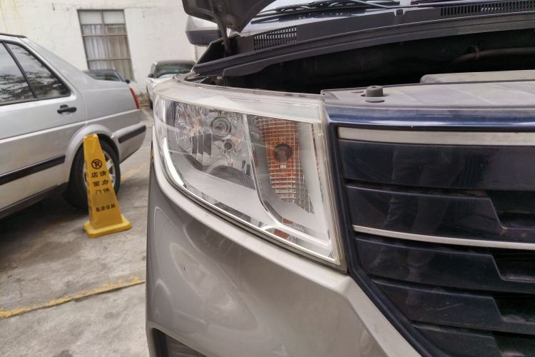 Used Wuling Hongguang PLUS 2019 1.5T Manual Comfort Version 7 Seats