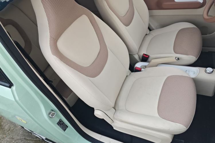 Used Wuling Hongguang MINIEV 2024 3rd Generation 215km Advanced Version
