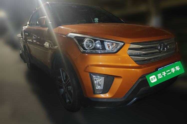 Used Hyundai ix25 2015 1.6L Automatic Two-Wheel-Drive Deluxe DLX Model