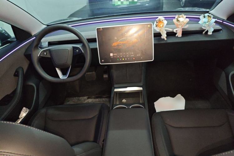 Used Tesla Model 3 2025 Rear-Wheel-Drive Version
